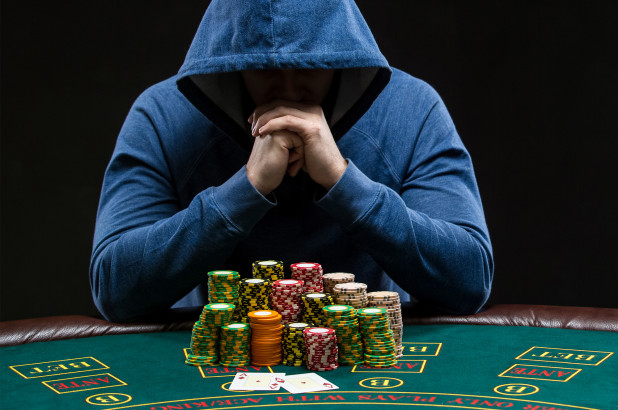 Strategi Dalam Memenangkan Permainan Poker